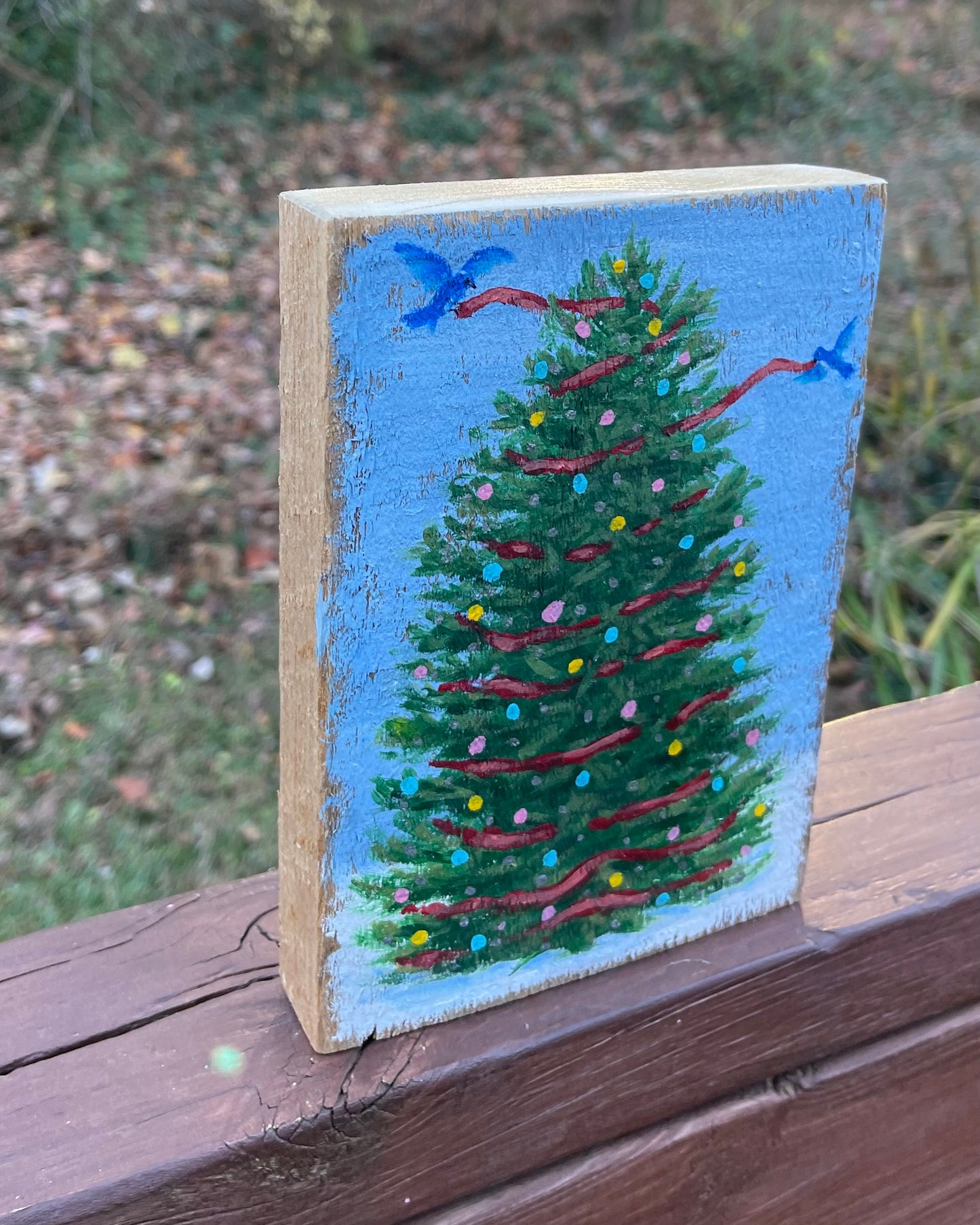 Christmas tree with blue birds